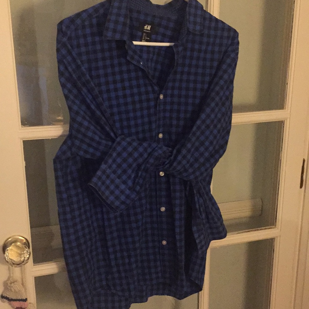 Men’s casual button down